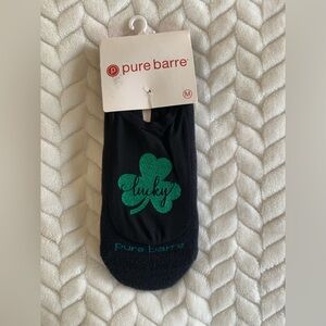 Pure Barre Black and Green Grip Socks with Green Glittler Shamrock [Medium]